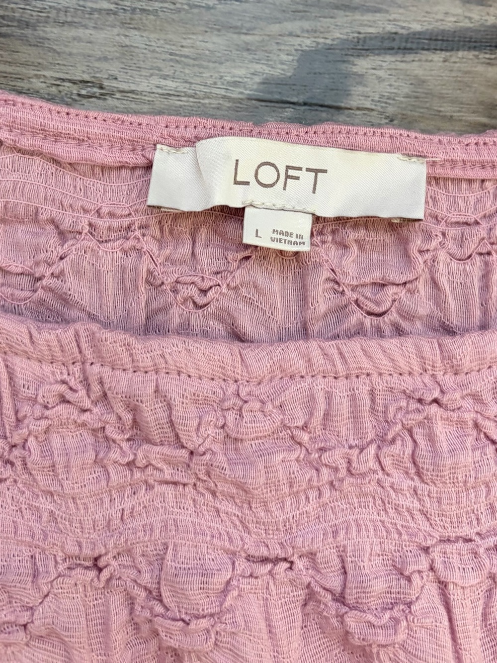 LOFT Light Pink Puckered Sleeveless Tank - Picture 3 of 7